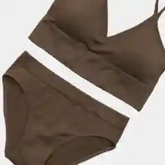 Черный белье женское: топ и трусы