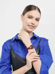 Красный женские наручные часы Overgift