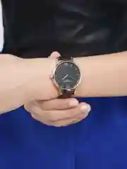 Черный женские наручные часы, 4 цвета