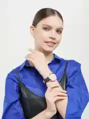Черный женские наручные часы ( 3 вида )