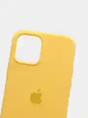 Желтый чехол силиконовый Apple Silicone Case для iPhone 12 / iPhone 12 Pro