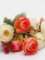 Кораллово-розовый композиция из камелий