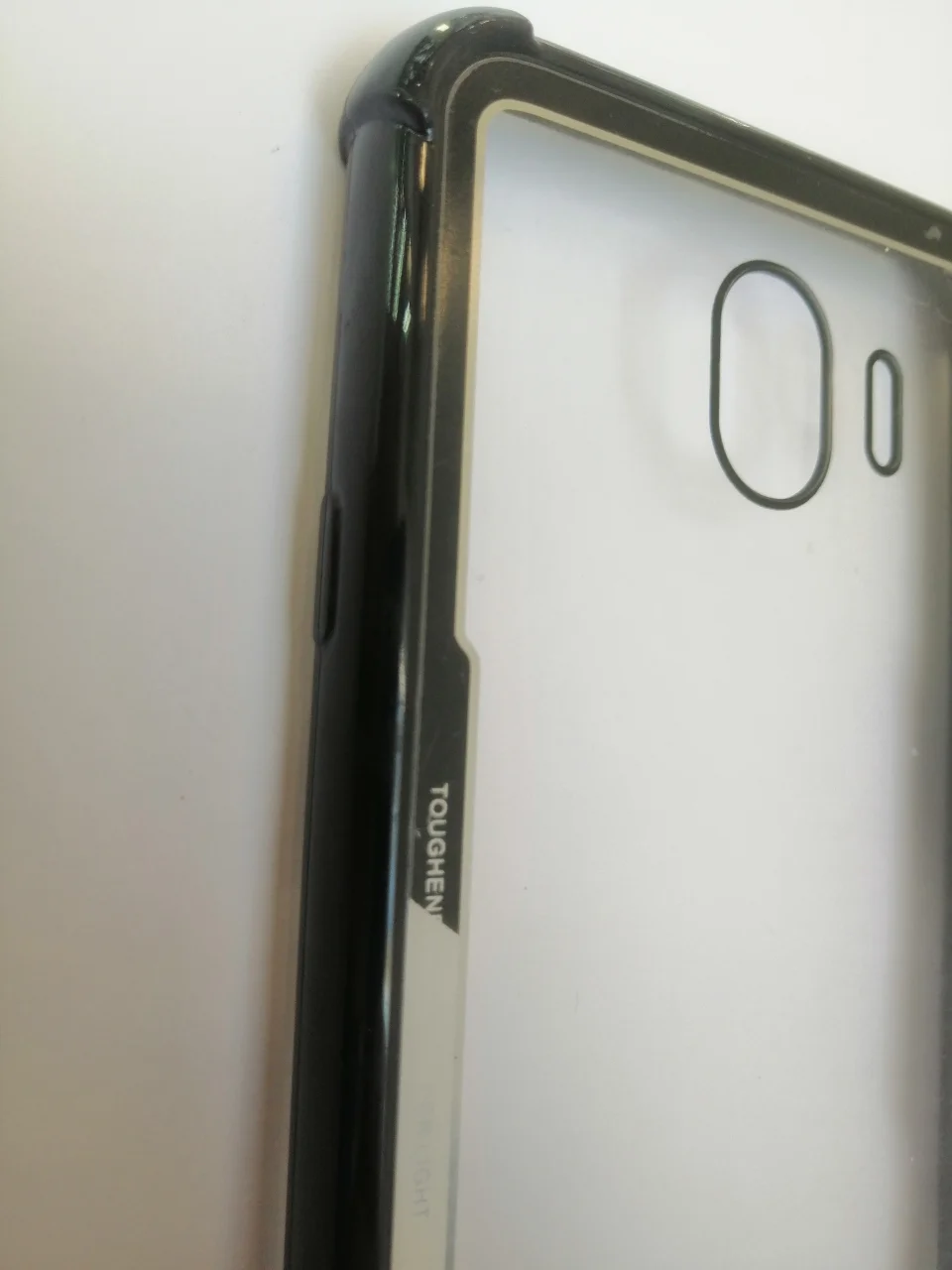 Белый чехол-накладка Samsung J4 2018, Sm400
