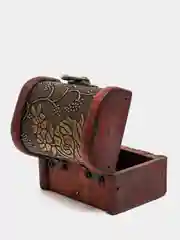 Бронзовый сувенир-сундук для хранения вещей и мелочей