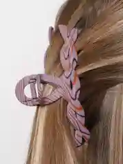 Фиолетовый каучуковый краб для волос