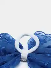 Синий бант на резинке большой кружевной