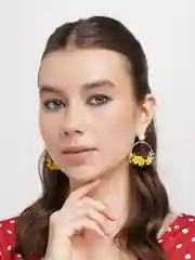 Желтый женские серьги с керамическими цветочками и жемчугом