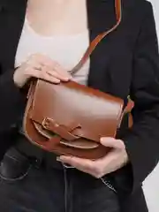 Коричневый сумка женская. Сумочка из искусственной кожи