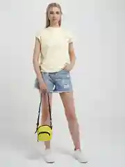 Желтый сумка на длинном ремне