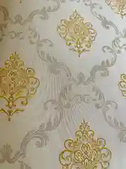 Бежевый обои классика