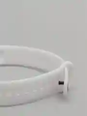Белый ремешок для Xiaomi Mi Band 5/Mi Band 6, силиконовый