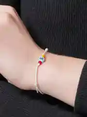 Бордовый браслет белая нить с буквой / Инициал цветные , Handmade