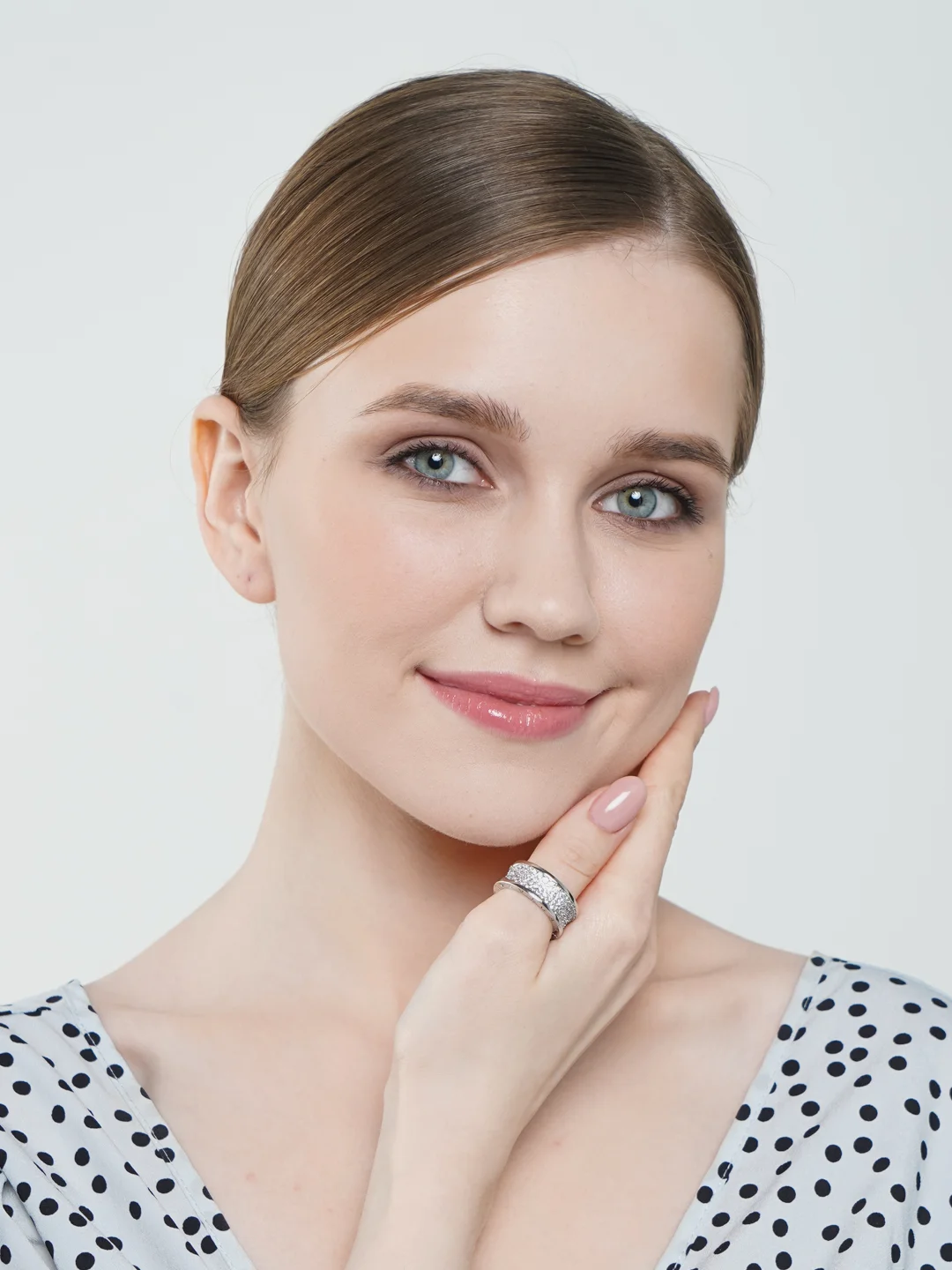 Серебряное кольцо широкое