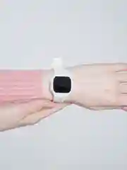 Белый часы детские, электронные, с силиконовым ремешком