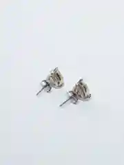Серьги с цирконами сердечки