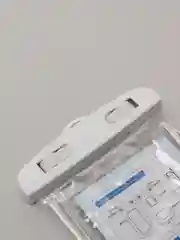 Белый чехол для телефона водонепроницаемый