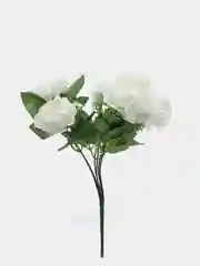 Белый искусственные цветы: пионы, розы, осока, растения, зелень