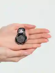 Серый брошь "Матрешка", ручная работа, в подарочной коробке
