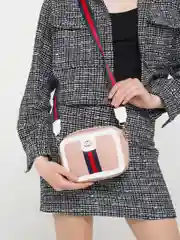 Розовый женская маленькая сумка