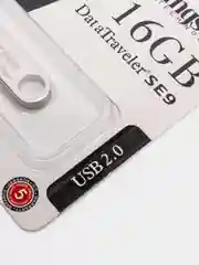 Флешка USB Kingston / 8 GB /16 GB/32 GB/64 GB/ 128 GB, серебристый