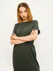 Платье с поясом