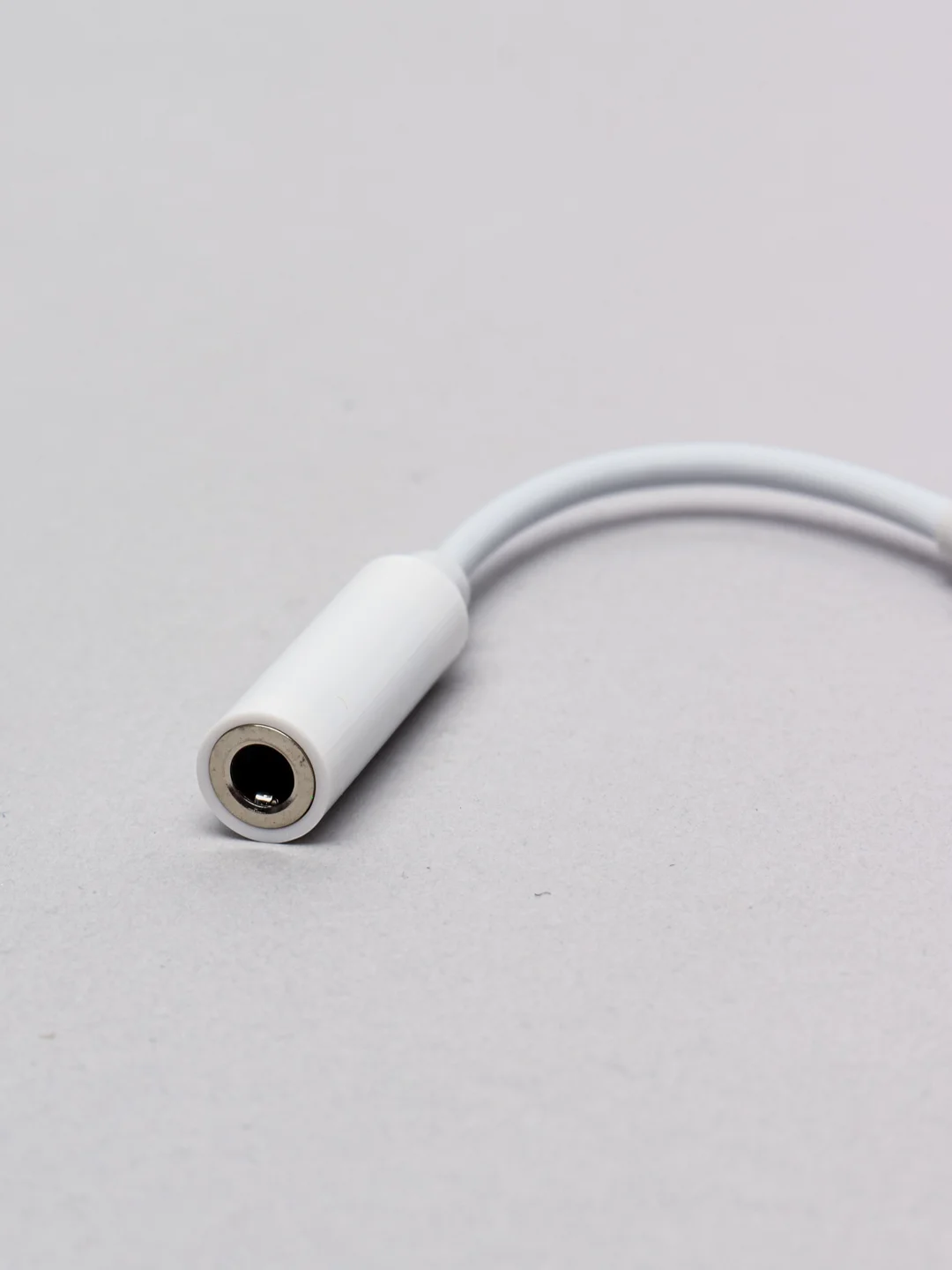 Переходник для наушников lightning-3.5mm