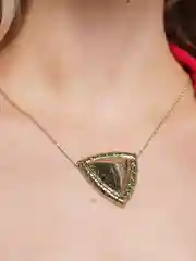 Желтый цепочка