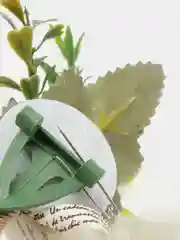 Бежевый бутоньерка для жениха на свадьбу