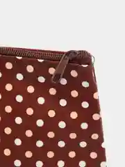 Вишнёвый косметичка