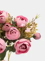Пудровый искусственные цветы: камелии, пионы, букет