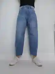 Джинсы слоучи облегченные, женские