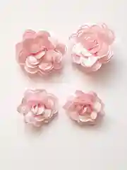 Цветок из ткани. Декоративный элемент