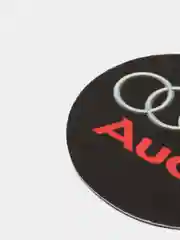 Ароматизатор с логотипом автомобиля