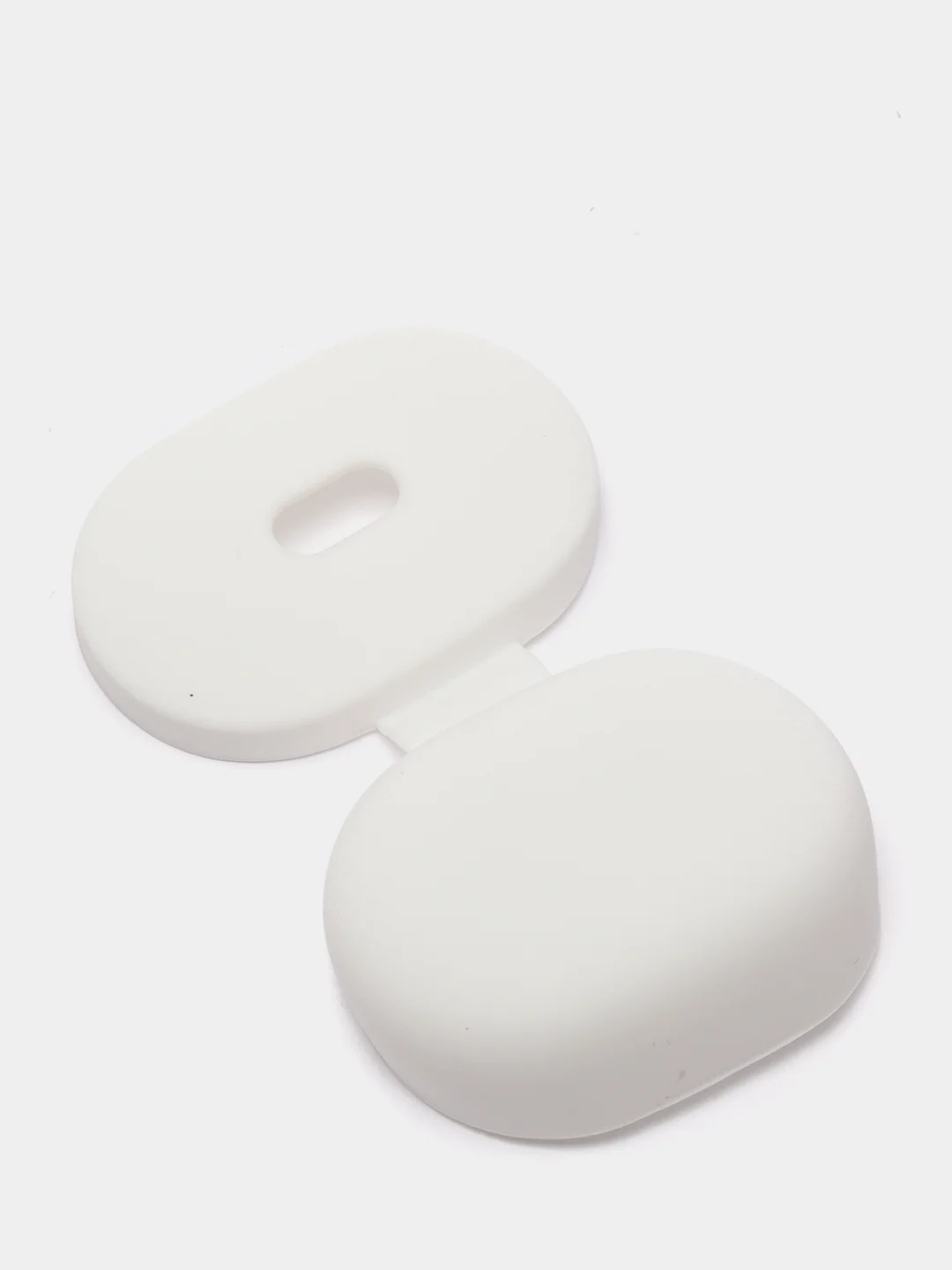 Белый чехол силиконовый для беспроводных наушников Xiaomi Redmi AirDots / AirDots 2