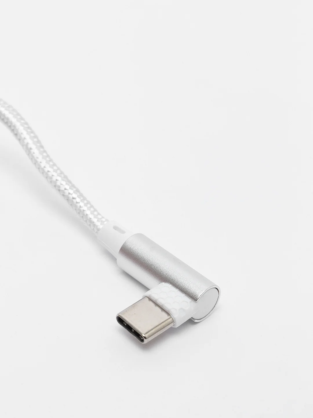 Кабель зарядный Type-C, белый, угловой Arnezi для зарядки и передачи данных