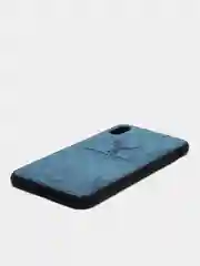 Синий дизайнерский чехол на iPhone с оленем