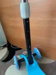 Голубой самокат детский, складной, трехколесный