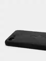 Черный дизайнерский чехол на iPhone с конем