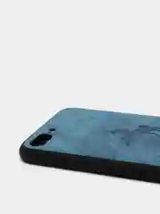 Синий дизайнерский чехол на iPhone с конем