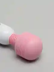 Белый вибратор БДСМ