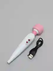 Белый вибратор БДСМ