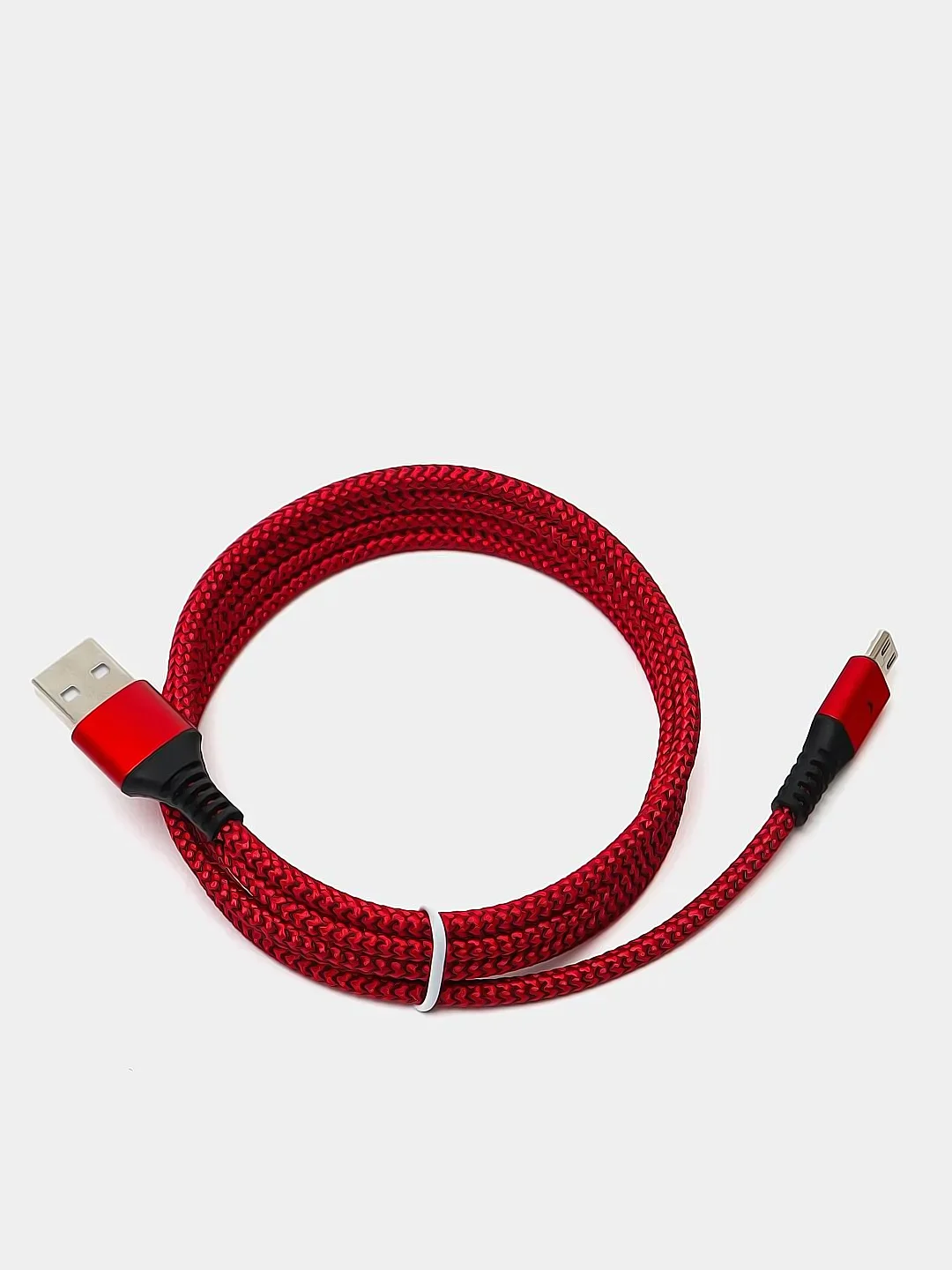 Красный кабель для зарядки телефона Micro-USB