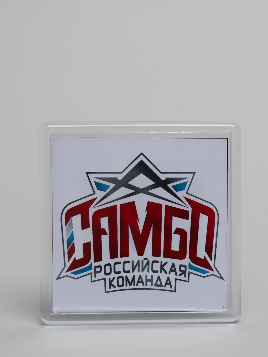 Белый магниты на холодильник "Спорт"