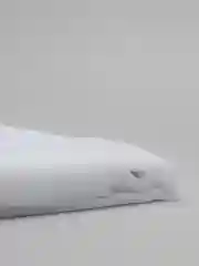 Белый тюль на шторной ленте