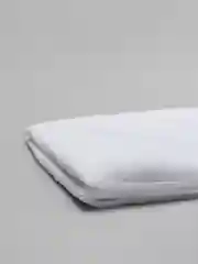 Белый тюль на шторной ленте