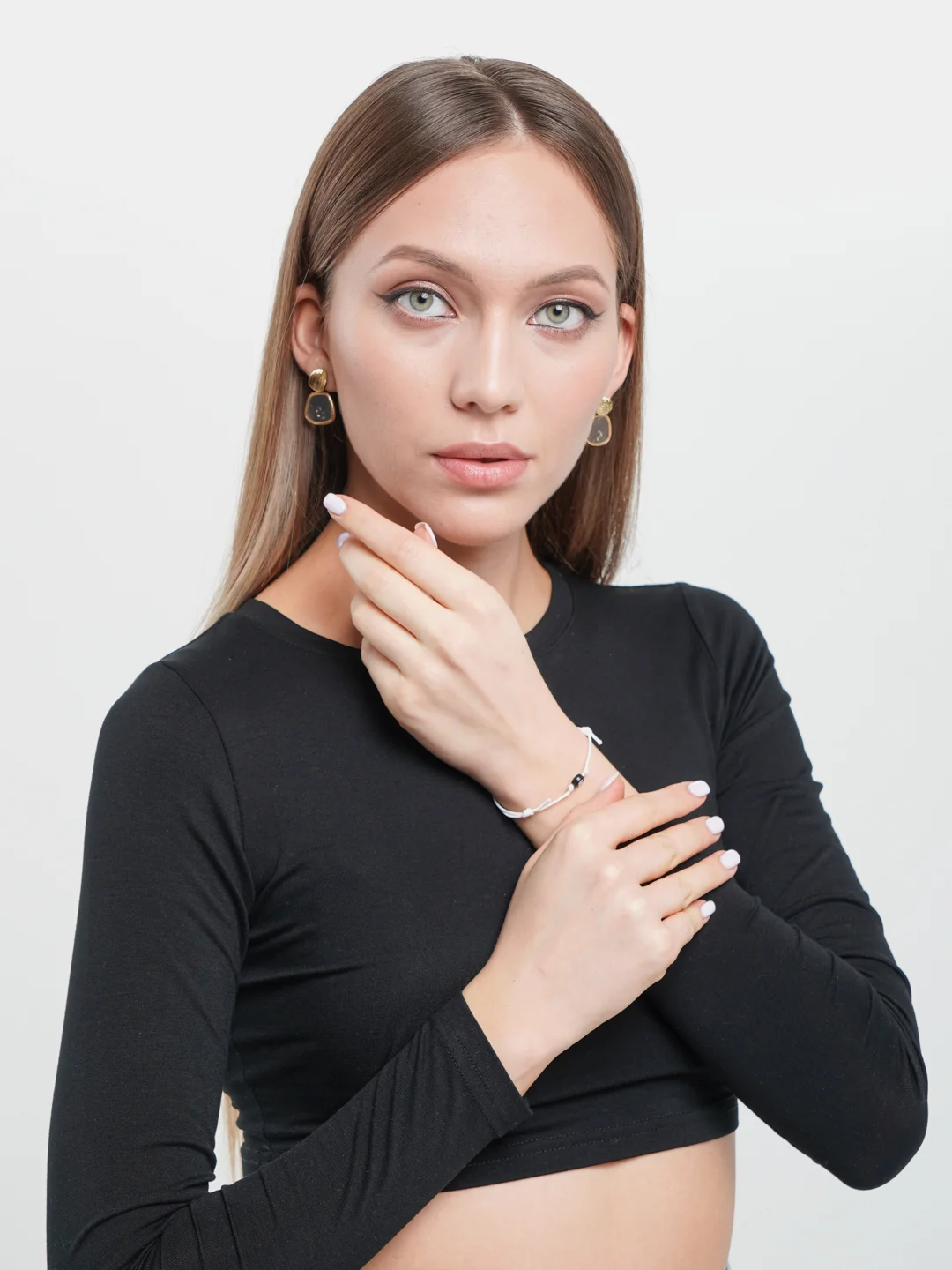 Рыжий браслет белая  нить с буквой Инициал, Handmade