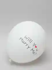 Молочный воздушный шар латексный Я тебя люблю
