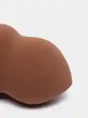 Коричневый спонж для макияжа