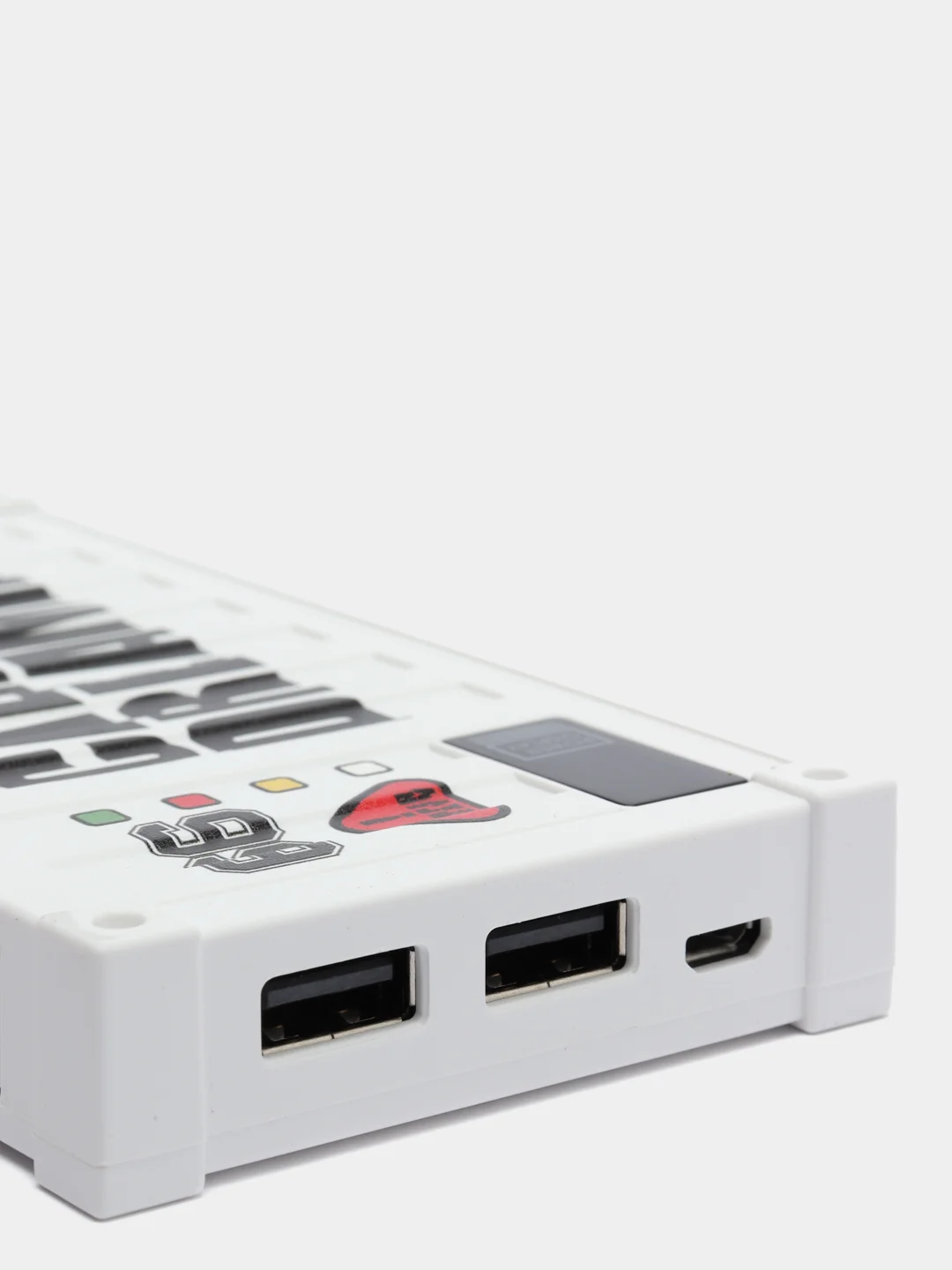Белый мобильный аккумулятор (PowerBank) REMAX Container Series RPP-93 10000 mAh