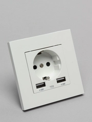 Розетка с USB портами